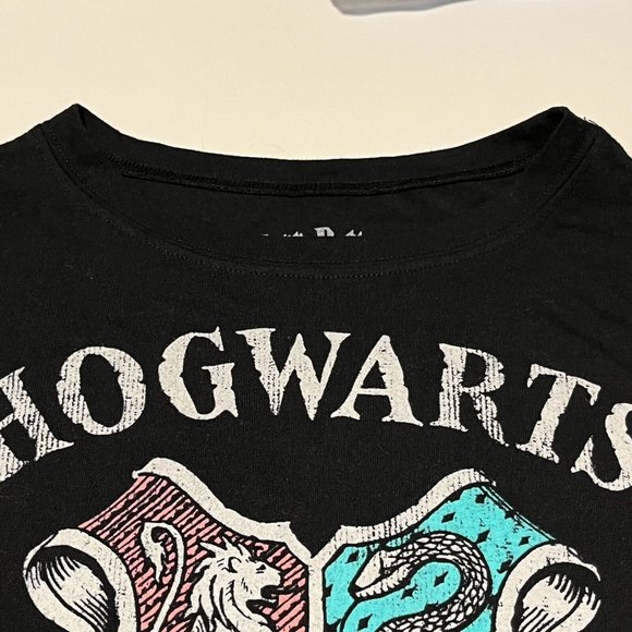 Harry Potter Hogwarts School Of Witchcraft And Wizardry Shirt Women Small - Picture 10 of 15